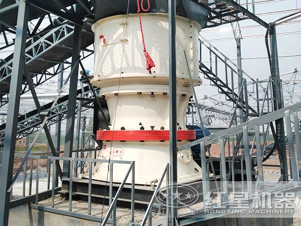 時(shí)產(chǎn)100噸-150噸鵝卵石制砂生產(chǎn)線現(xiàn)場(chǎng)2 時(shí)產(chǎn)100噸-150噸鵝卵石制砂生產(chǎn)線現(xiàn)場(chǎng)2