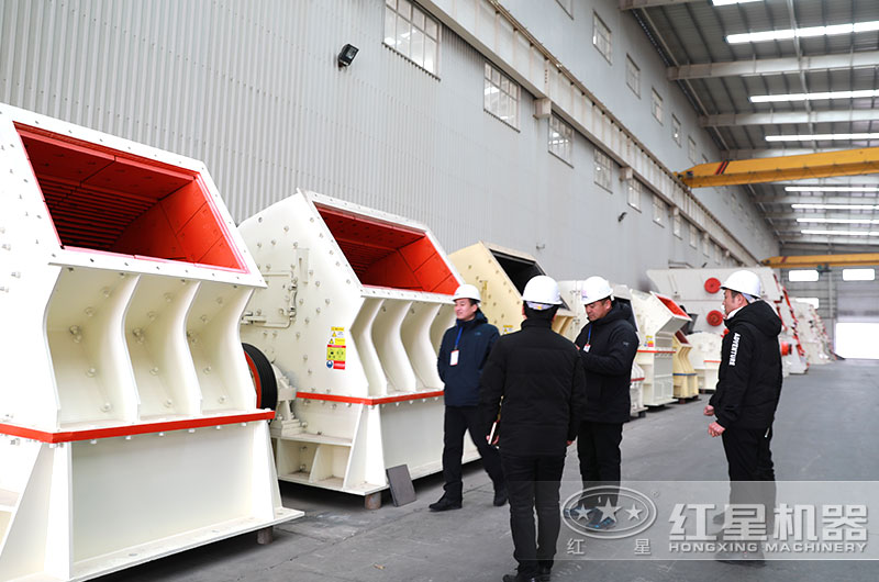 客戶(hù)親自到廠(chǎng)參觀(guān) 客戶(hù)親自到廠(chǎng)參觀(guān)