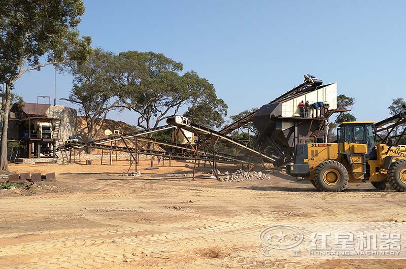 石料生產(chǎn)線現(xiàn)場圖 石料生產(chǎn)線現(xiàn)場圖