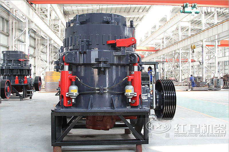 全液壓圓錐破碎機(jī)GYS300,出料粒形更好 全液壓圓錐破碎機(jī)GYS300,出料粒形更好