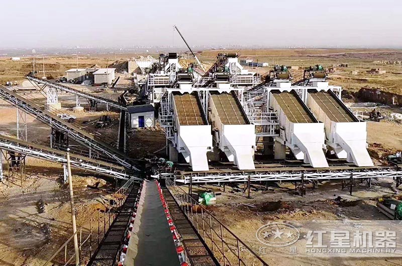 振動篩工作現(xiàn)場圖片 振動篩工作現(xiàn)場圖片