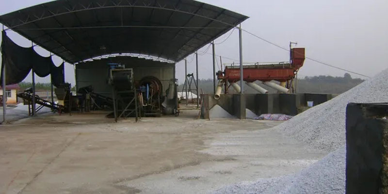 石英砂加工現(xiàn)場 石英砂加工現(xiàn)場